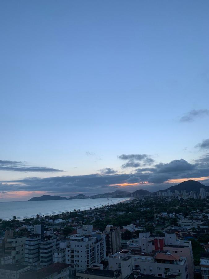 Vista Para Mar!!! Lazer Completo A Poucos Passos Da Praia Γκουαρούχα Εξωτερικό φωτογραφία